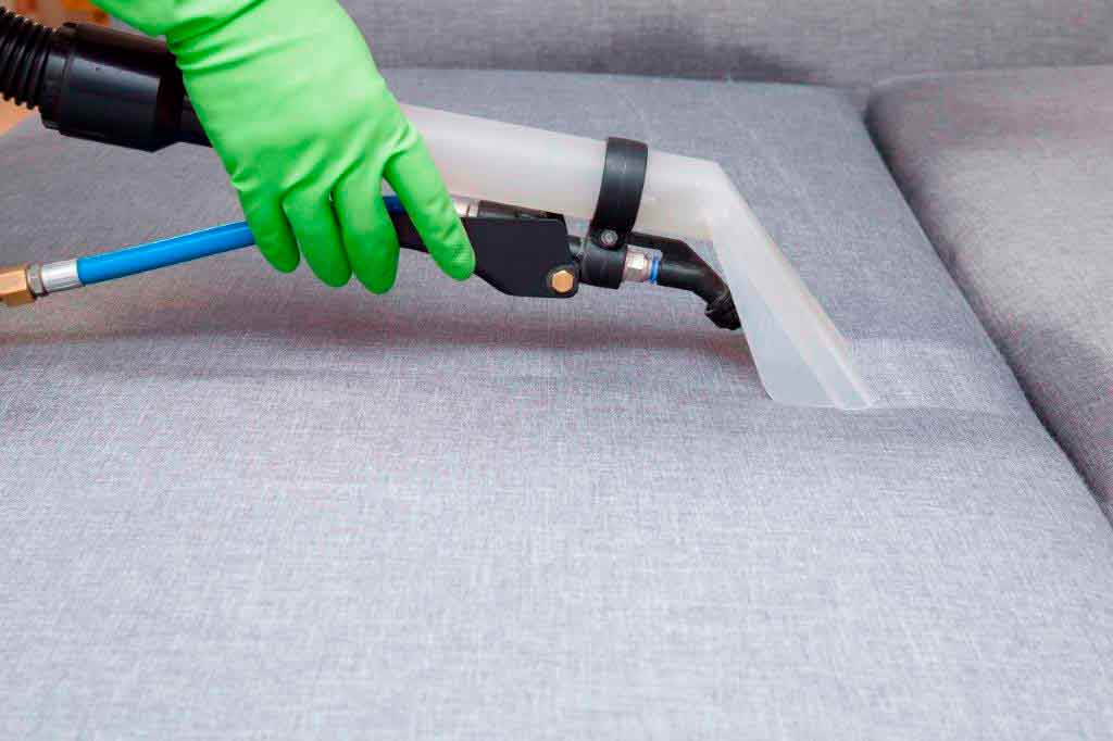 LIMPEZA HIGIENIZAÇÃO E IMPERMEABILIZAÇÃO DE SOFA